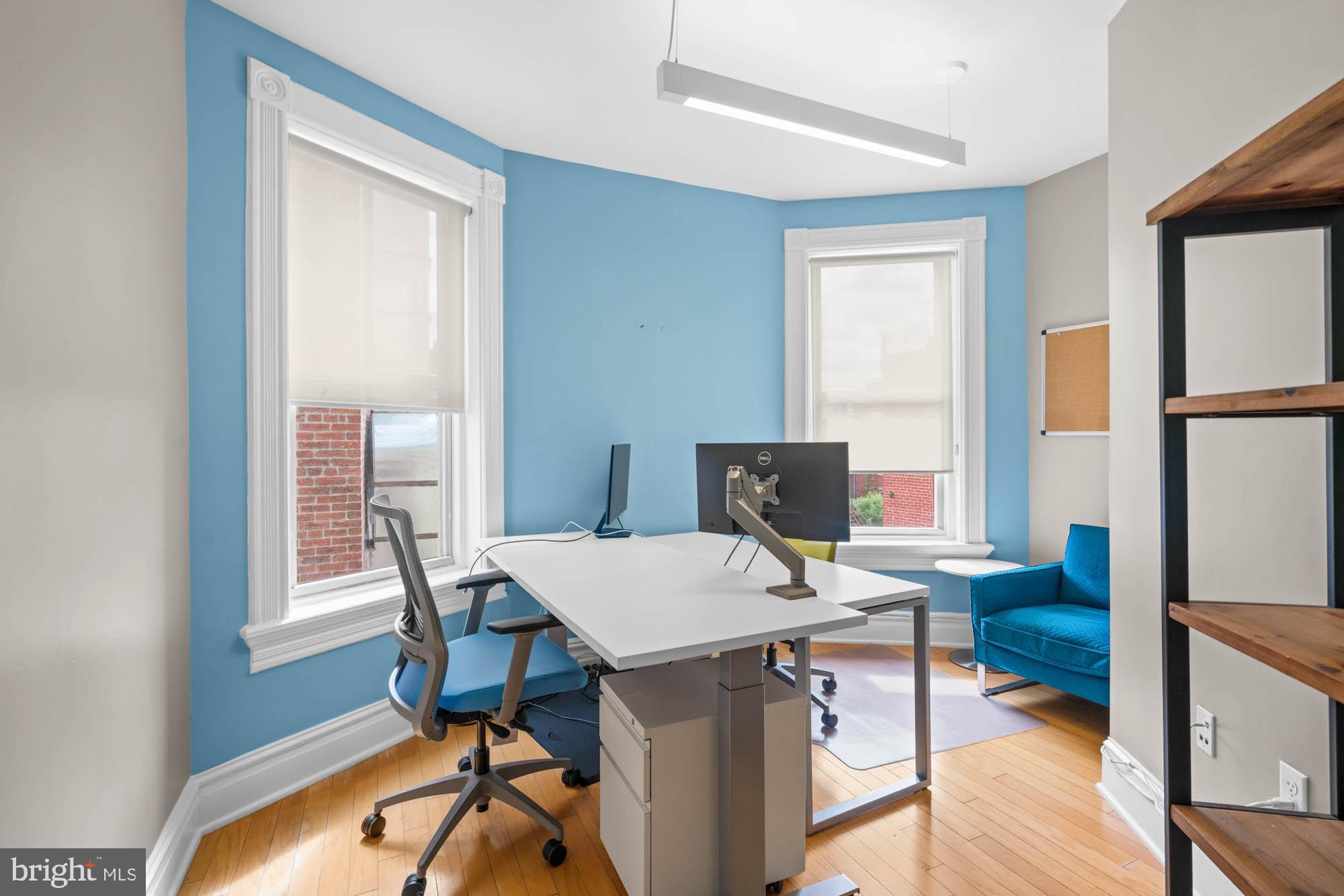 2008 HILLYER PLACE NW