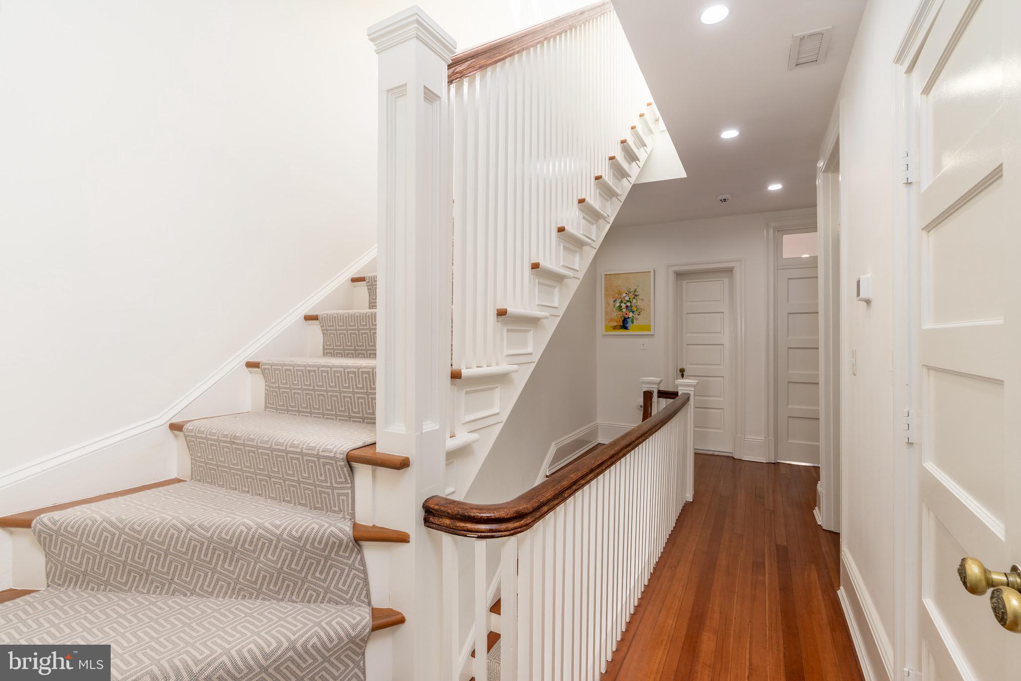 2131 BANCROFT PLACE NW