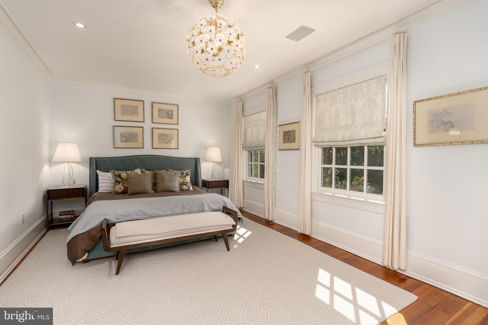 2131 BANCROFT PLACE NW