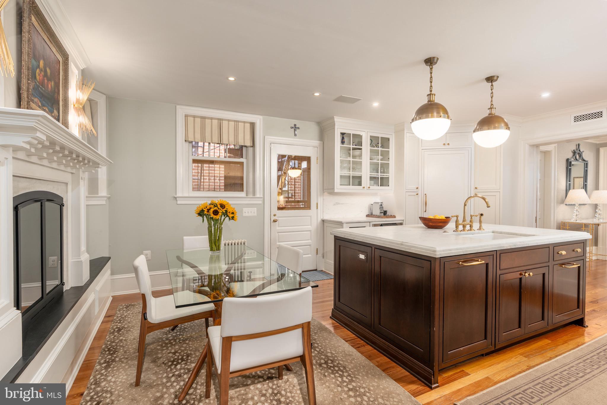 2131 BANCROFT PLACE NW