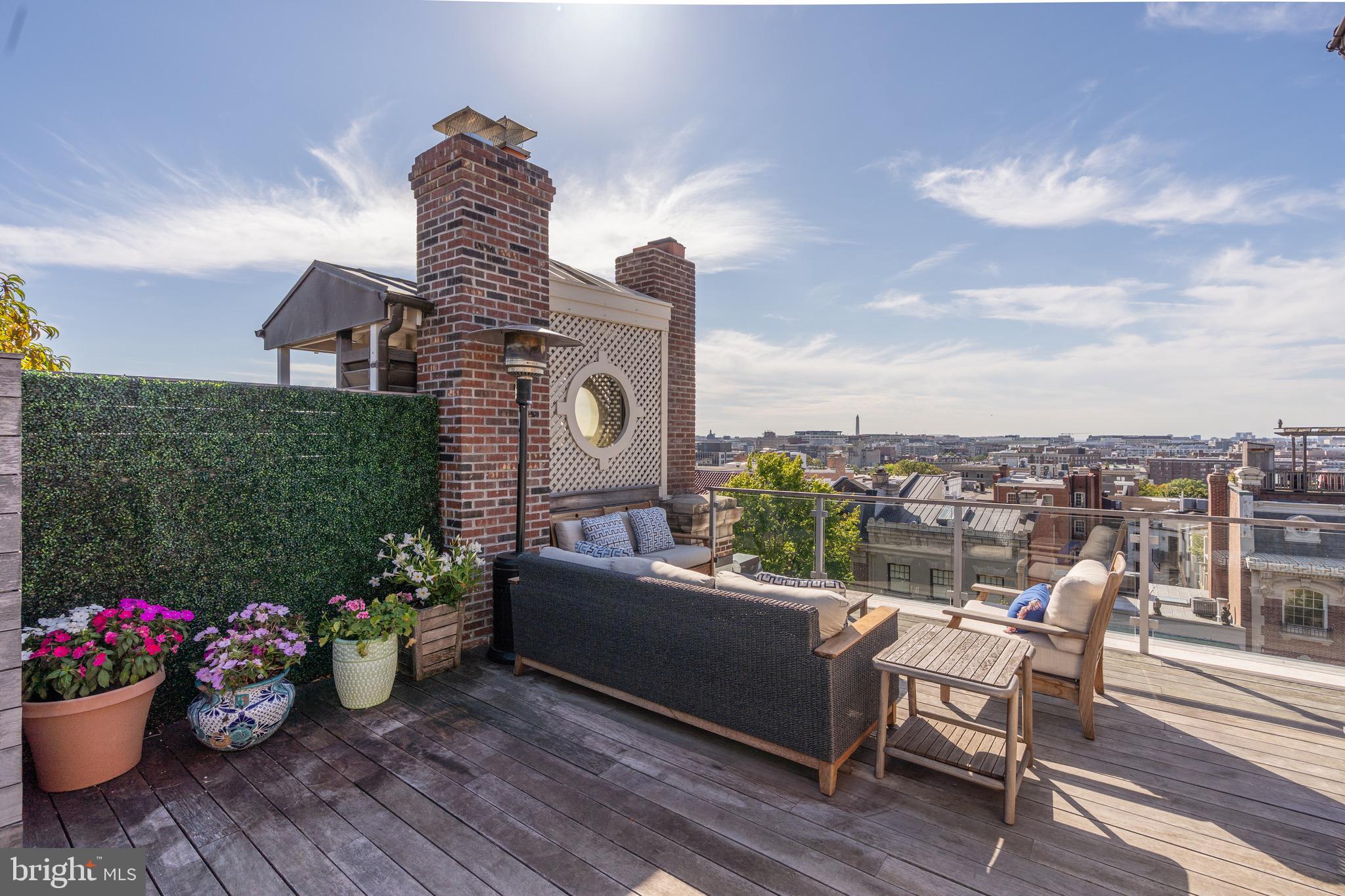 2131 BANCROFT PLACE NW