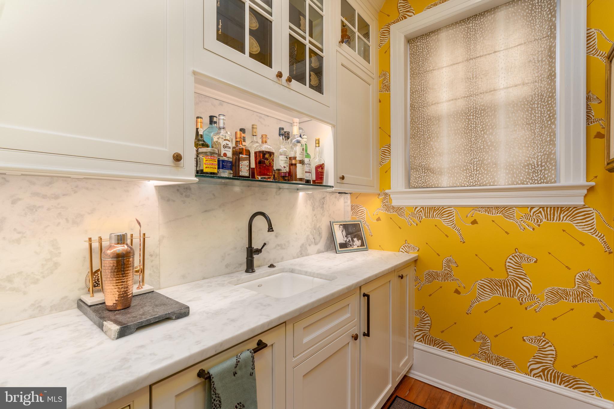 2131 BANCROFT PLACE NW