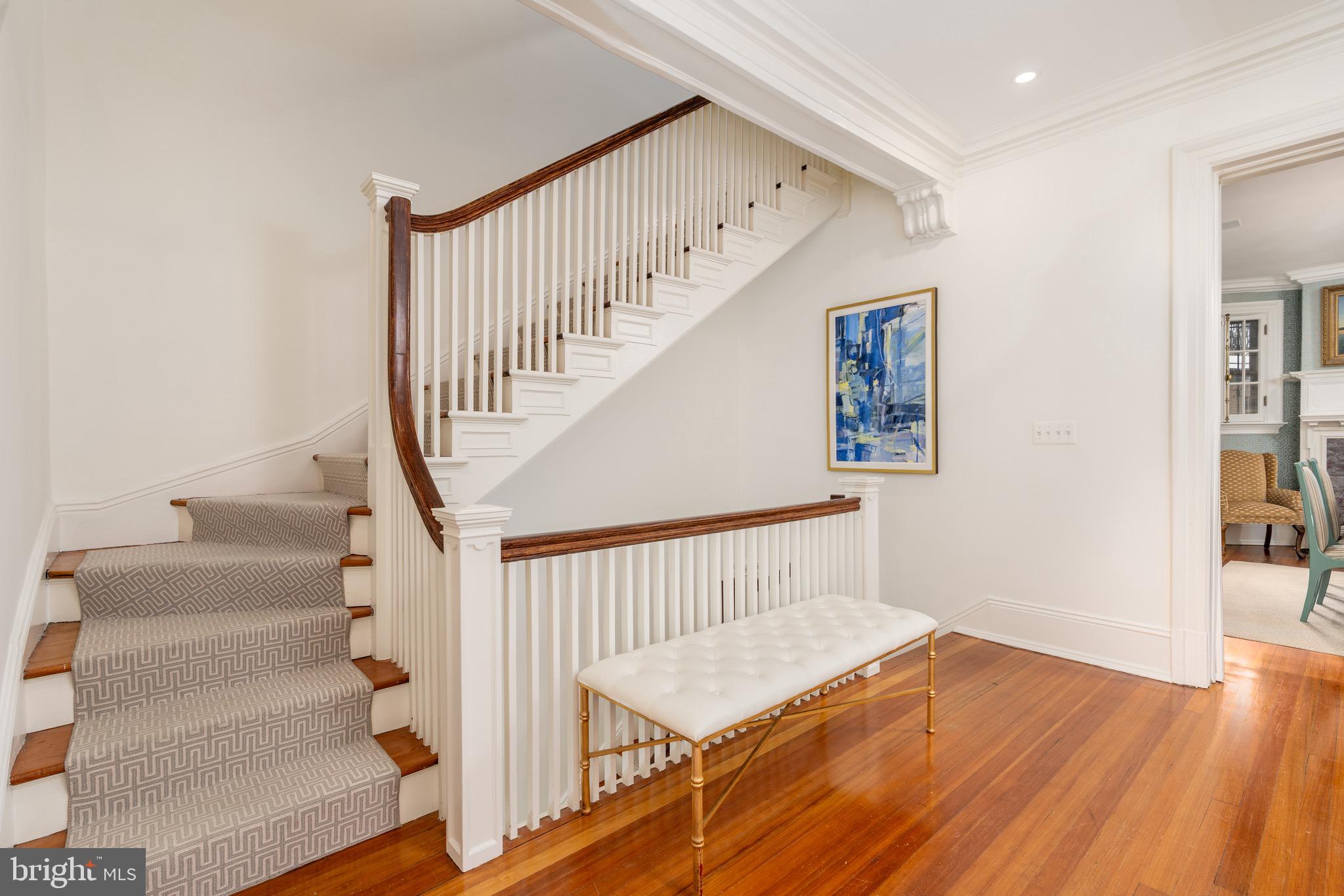 2131 BANCROFT PLACE NW