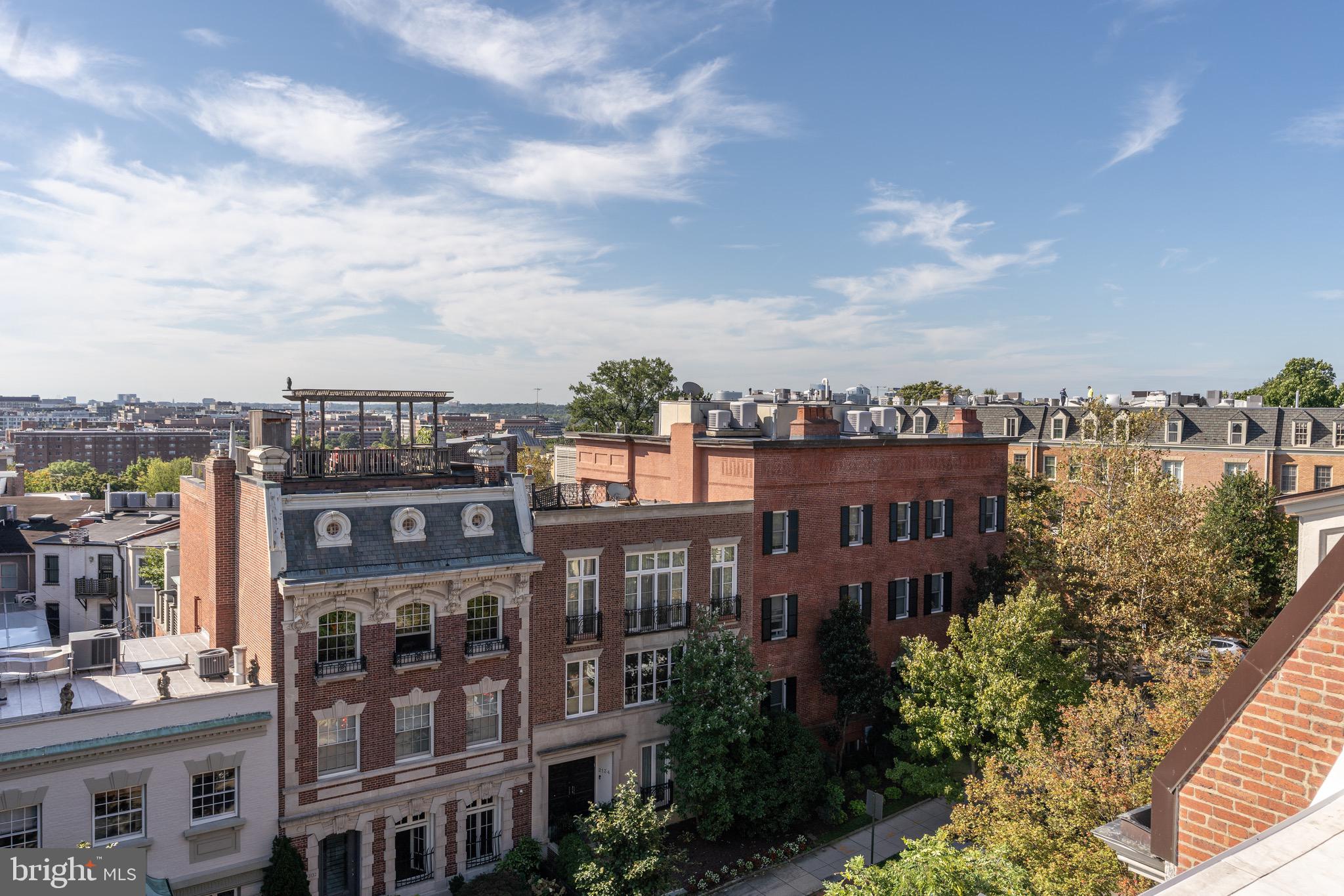 2131 BANCROFT PLACE NW