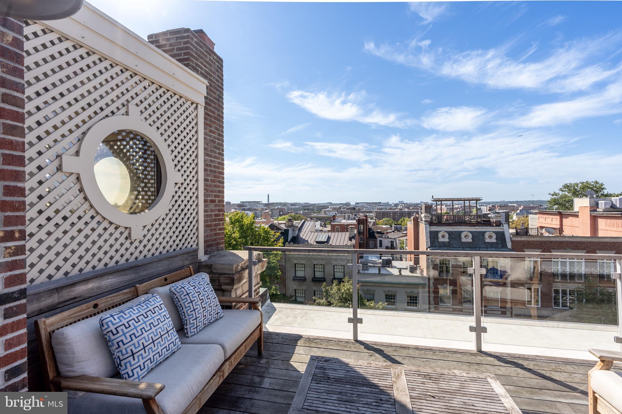 2131 BANCROFT PLACE NW