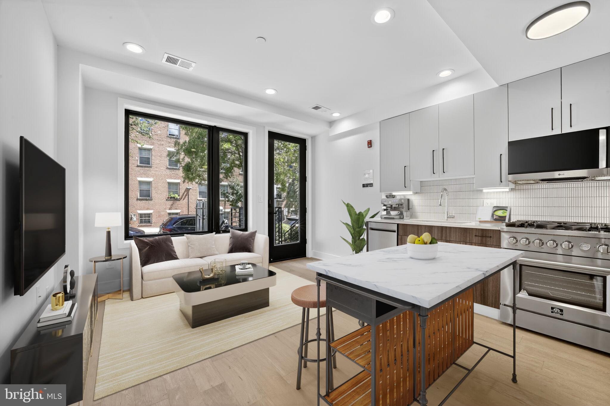 2440 ONTARIO ROAD NW 4