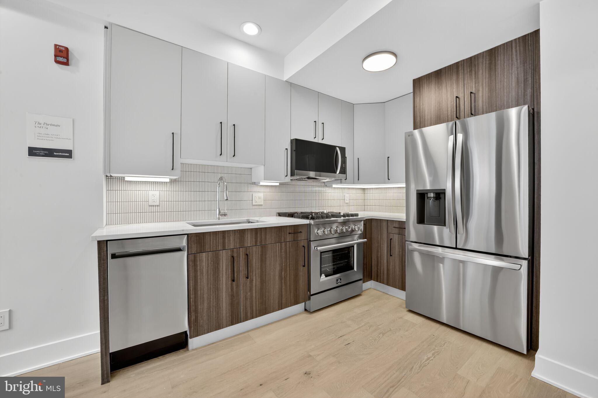 2440 ONTARIO ROAD NW 4