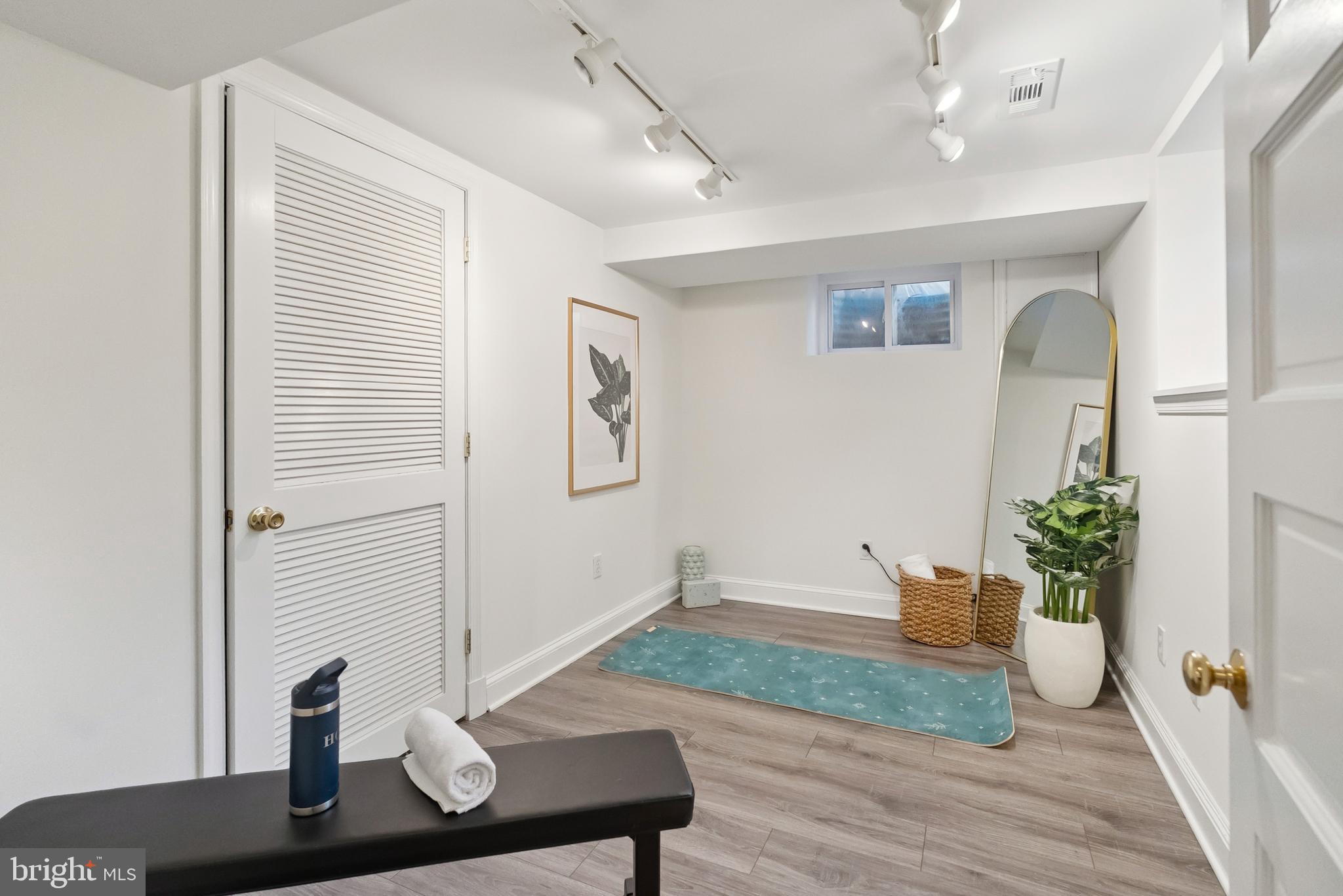 5865 NEBRASKA AVENUE NW