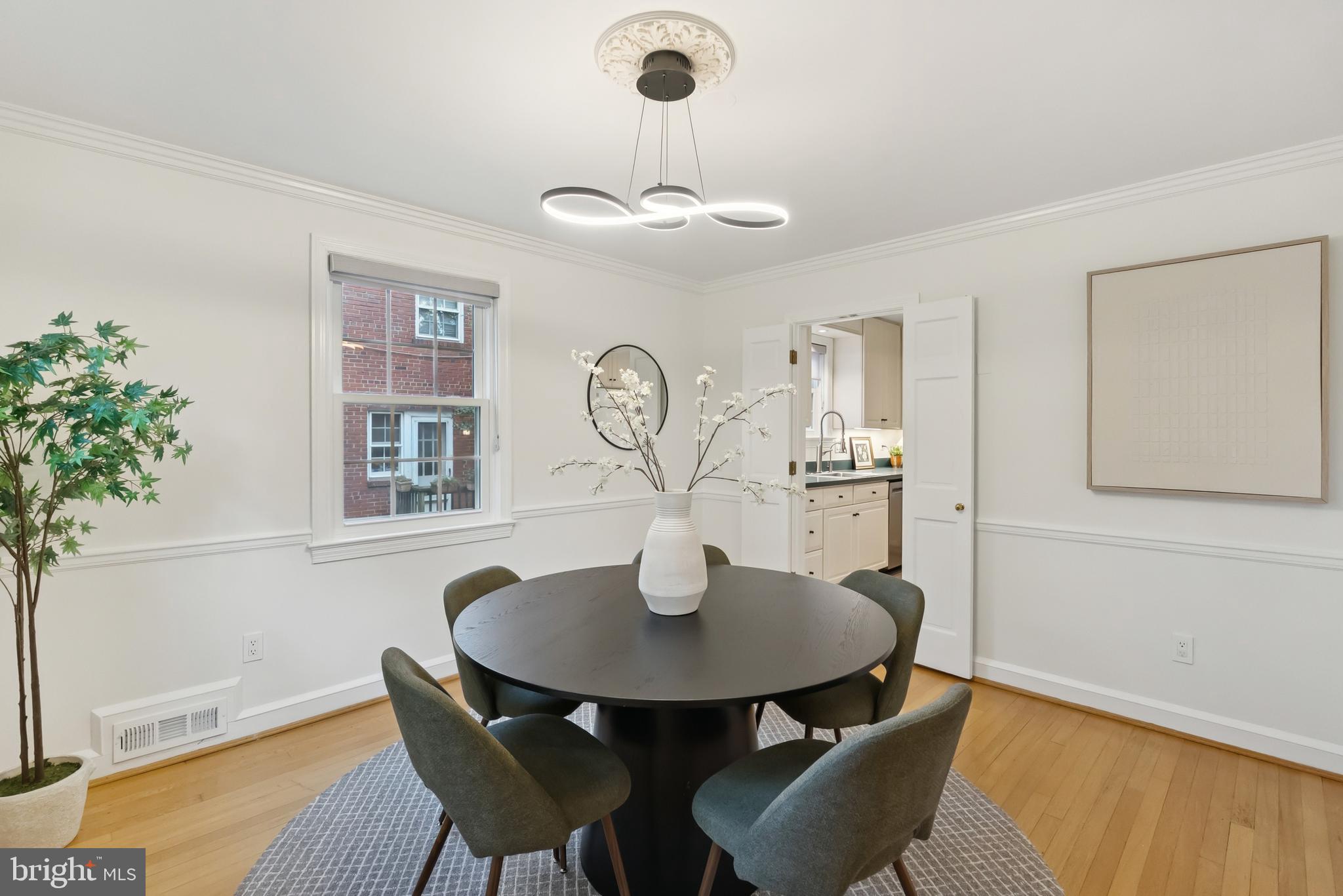 5865 NEBRASKA AVENUE NW