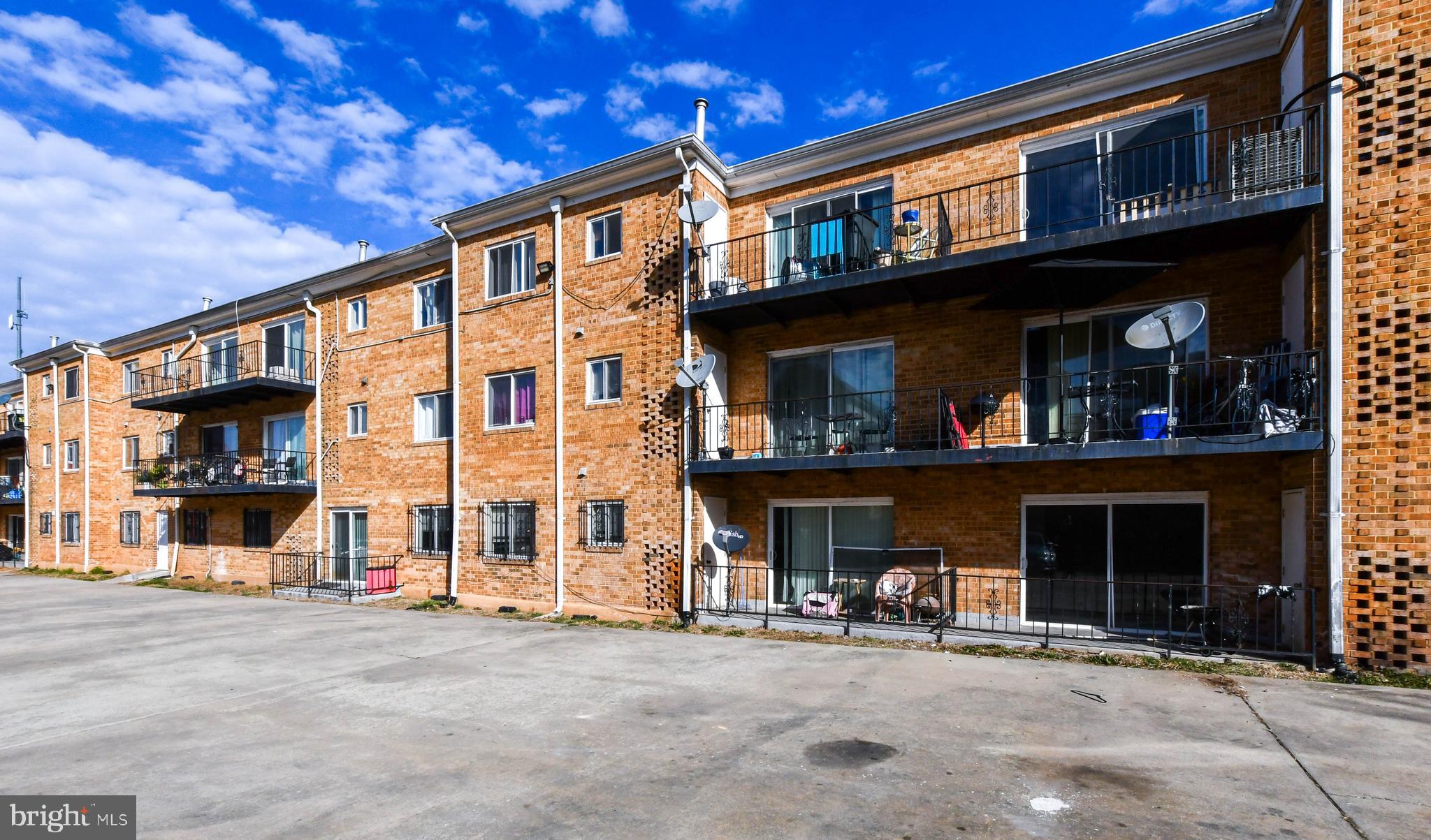 5009 D STREET SE 202