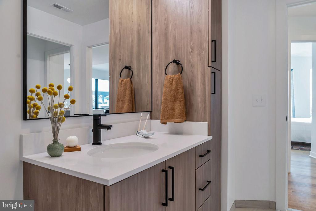 113 POTOMAC AVENUE SW 827