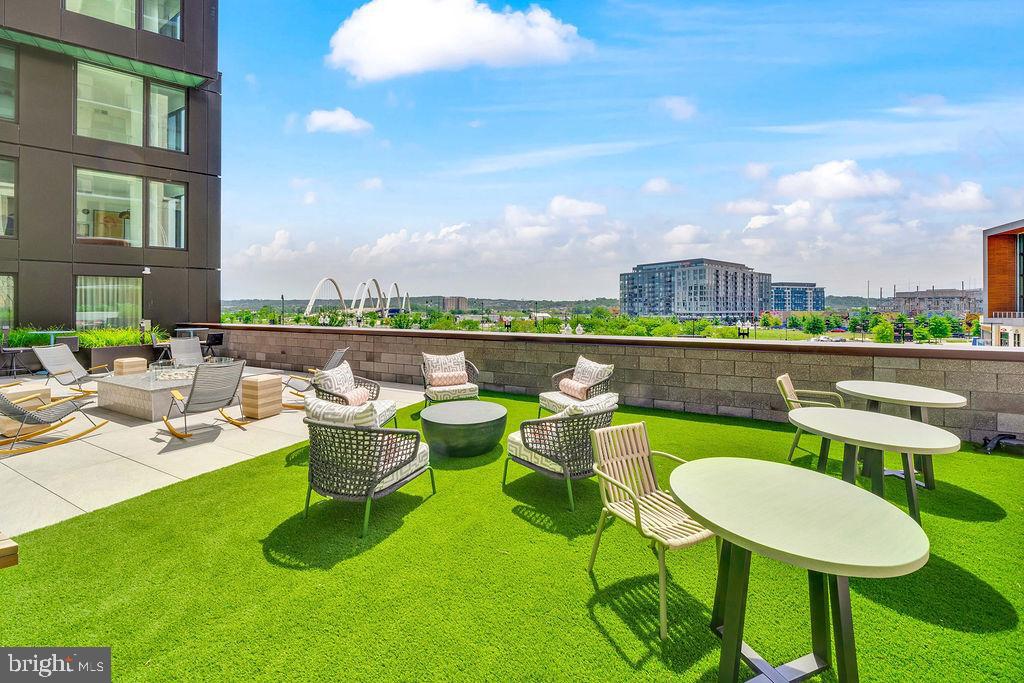 113 POTOMAC AVENUE SW 827