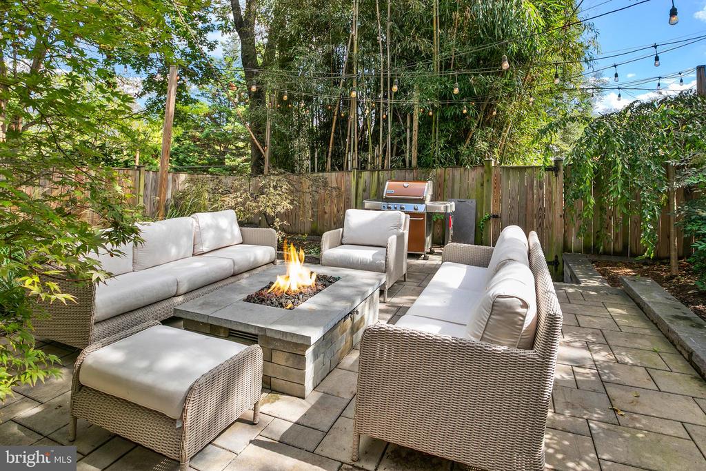 5217 CHEVY CHASE PARKWAY NW
