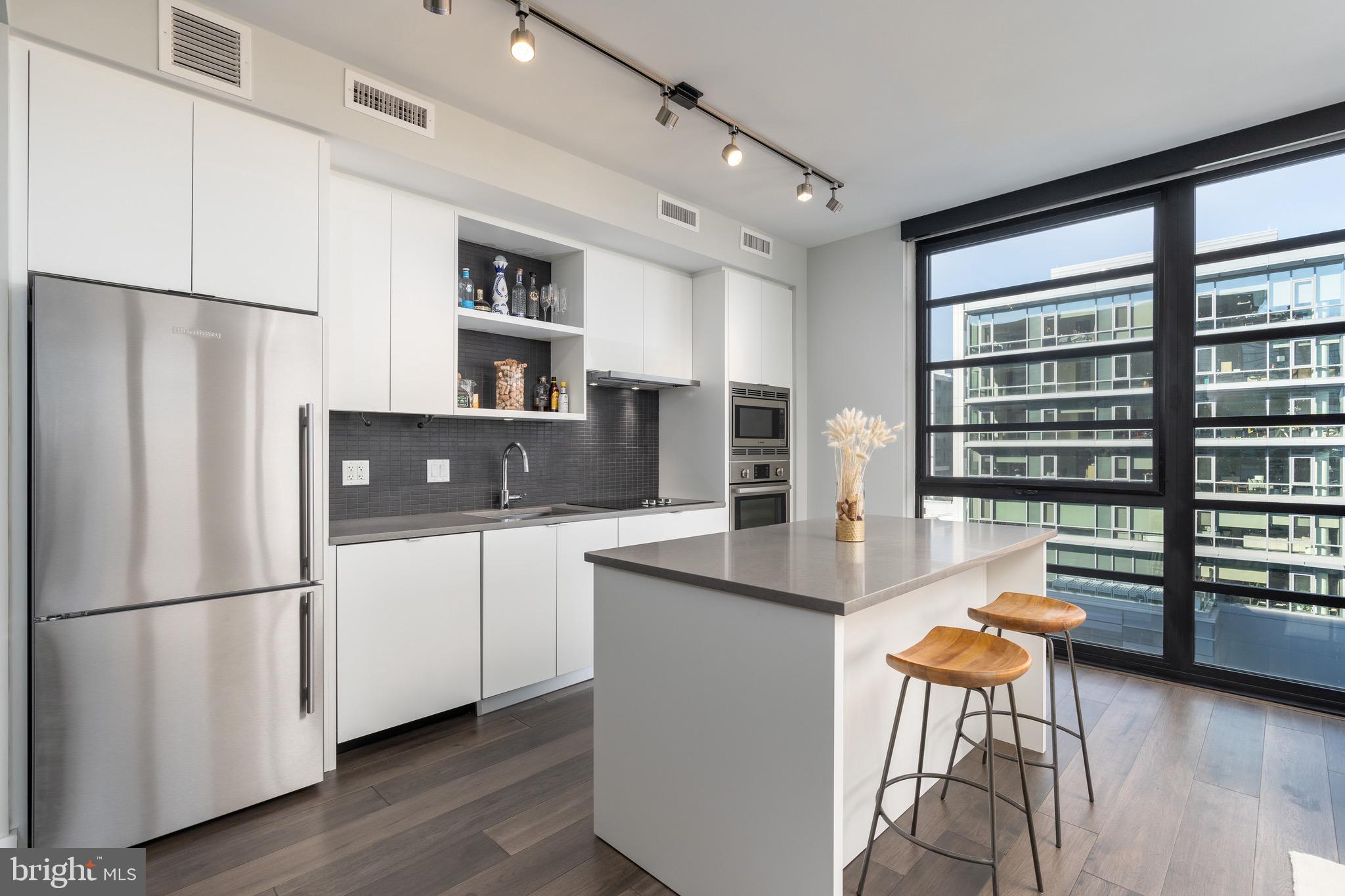 1300 4TH STREET SE 715