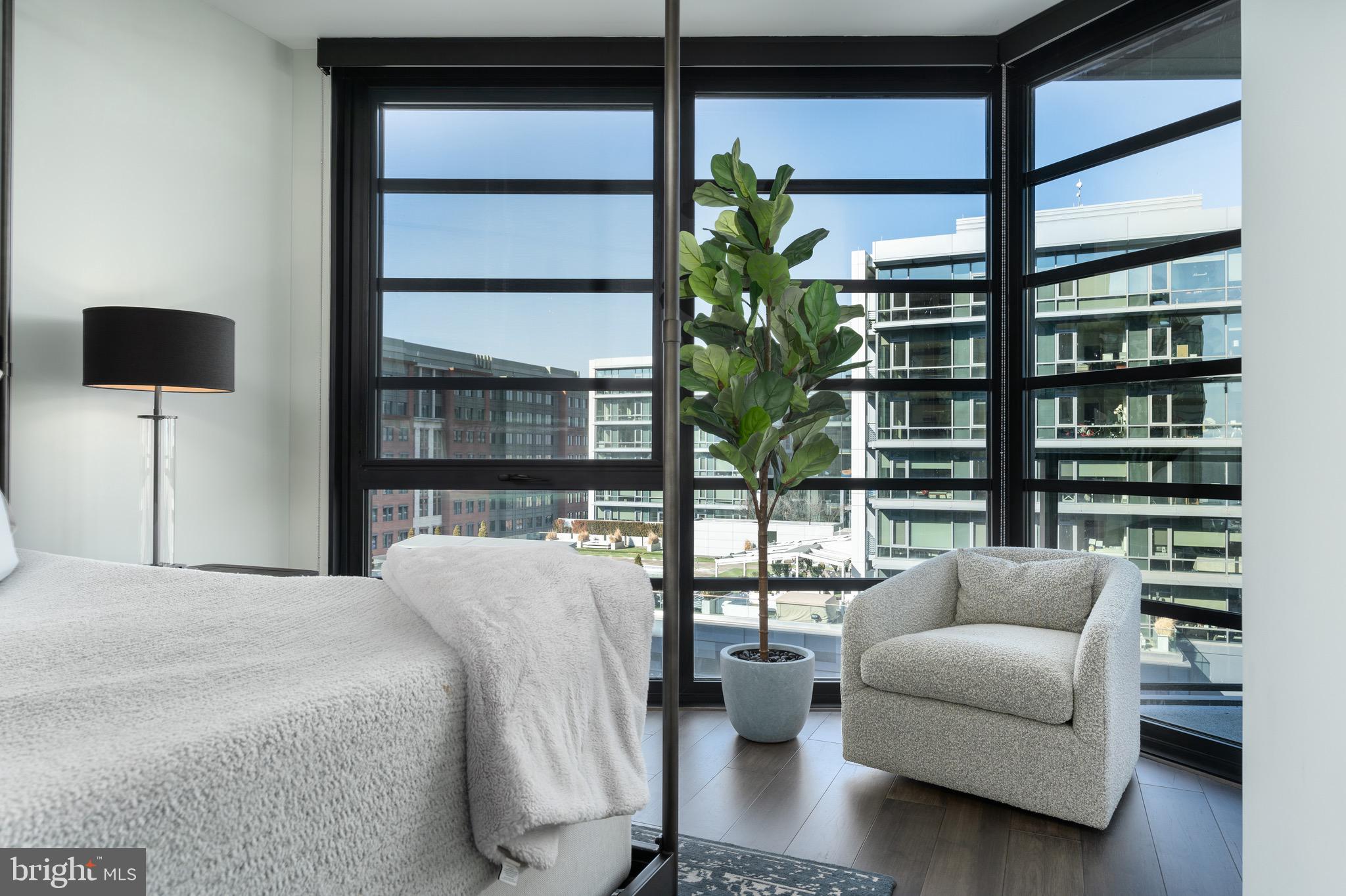 1300 4TH STREET SE 715