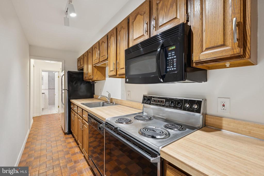 1331 21ST STREET NW