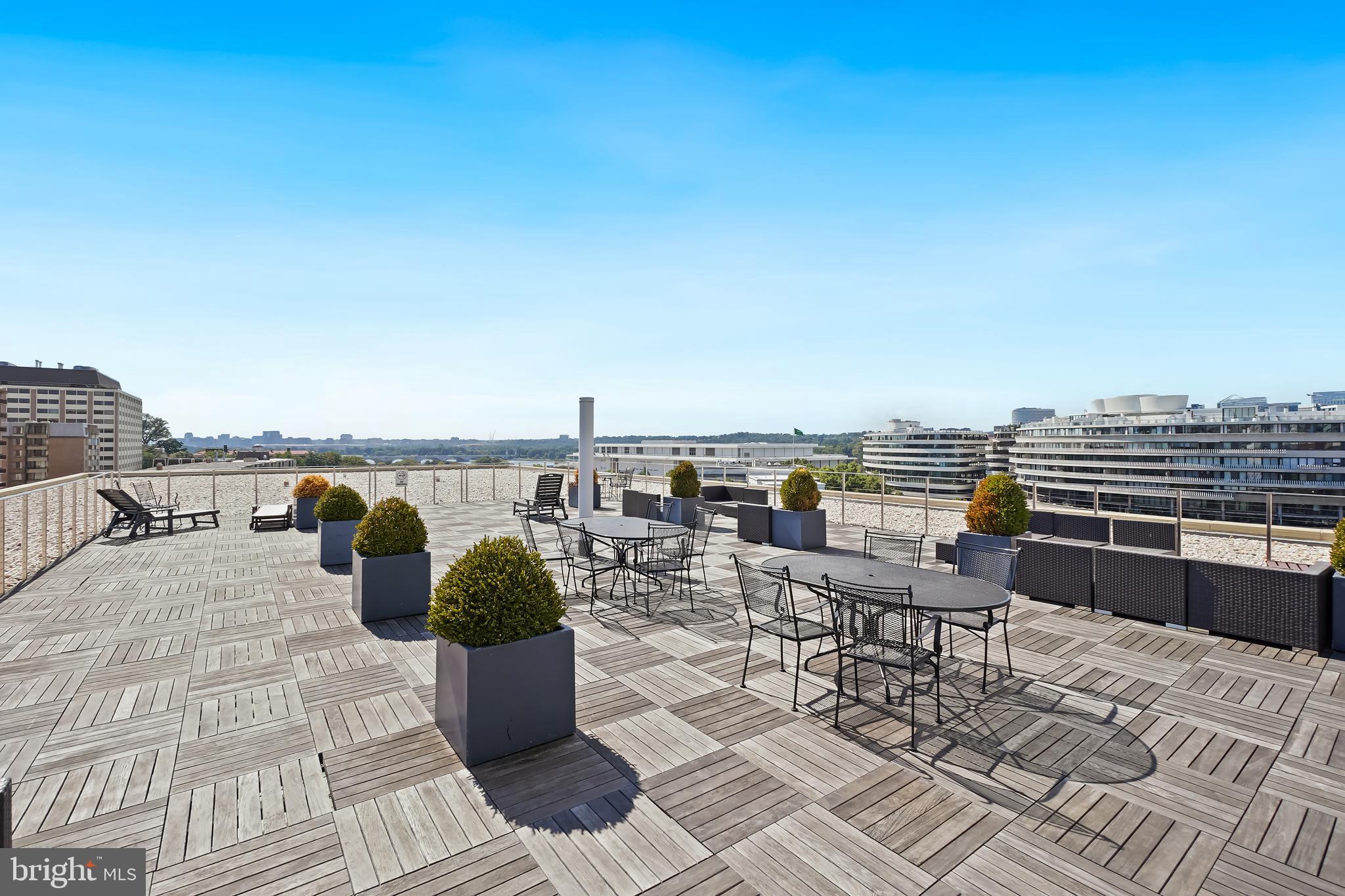 2475 VIRGINIA AVENUE NW 921