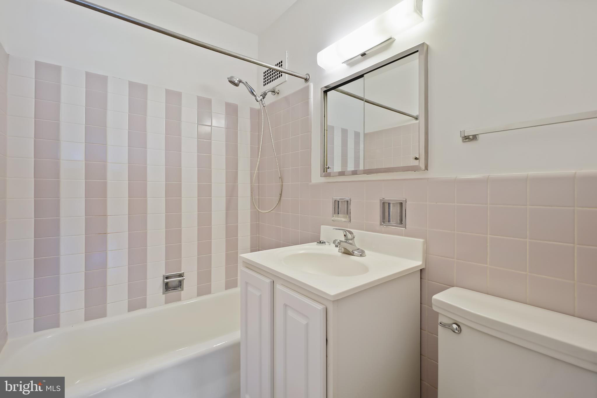 2475 VIRGINIA AVENUE NW 921