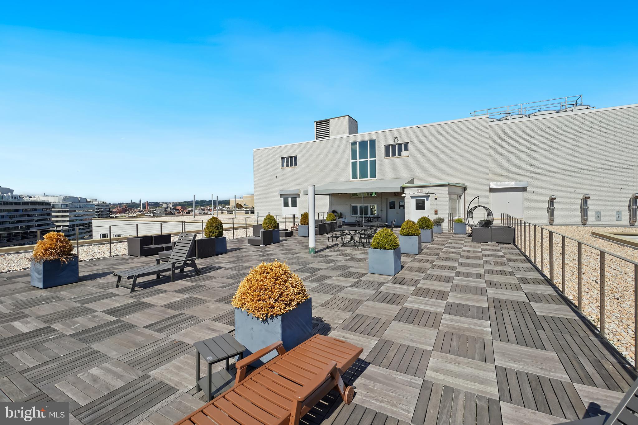 2475 VIRGINIA AVENUE NW 921