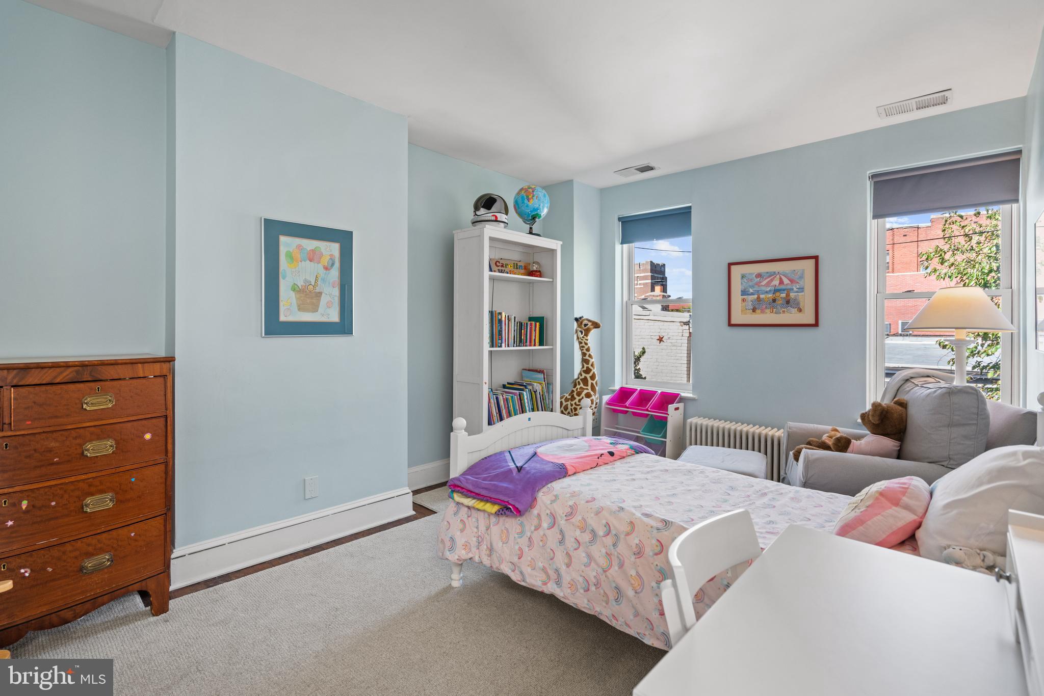 604 EAST CAPITOL STREET NE