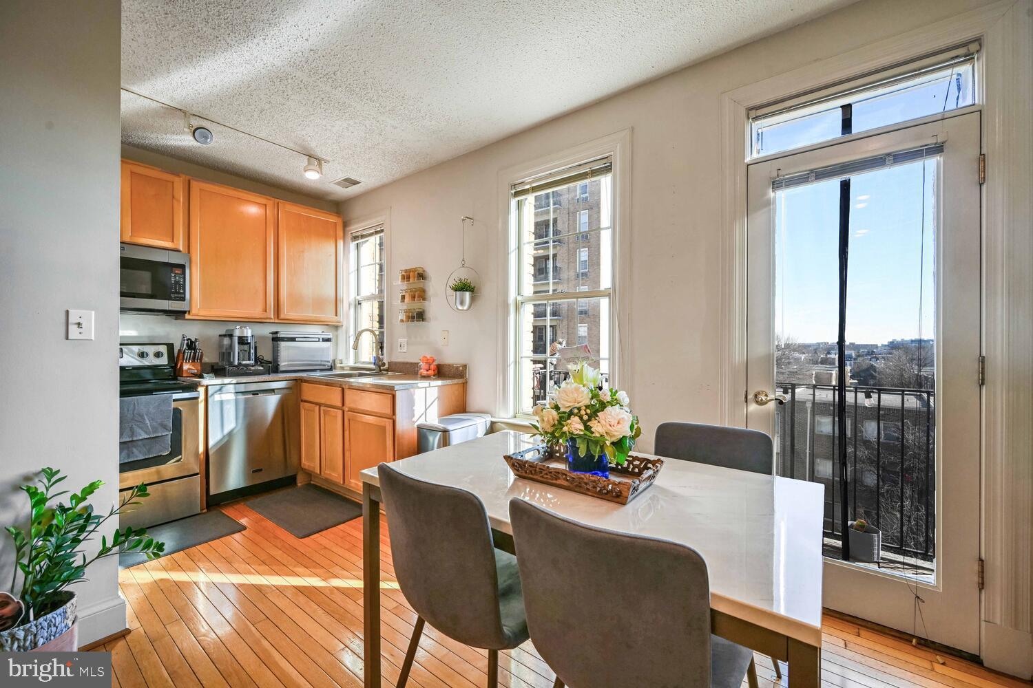 1401 COLUMBIA ROAD NW 414