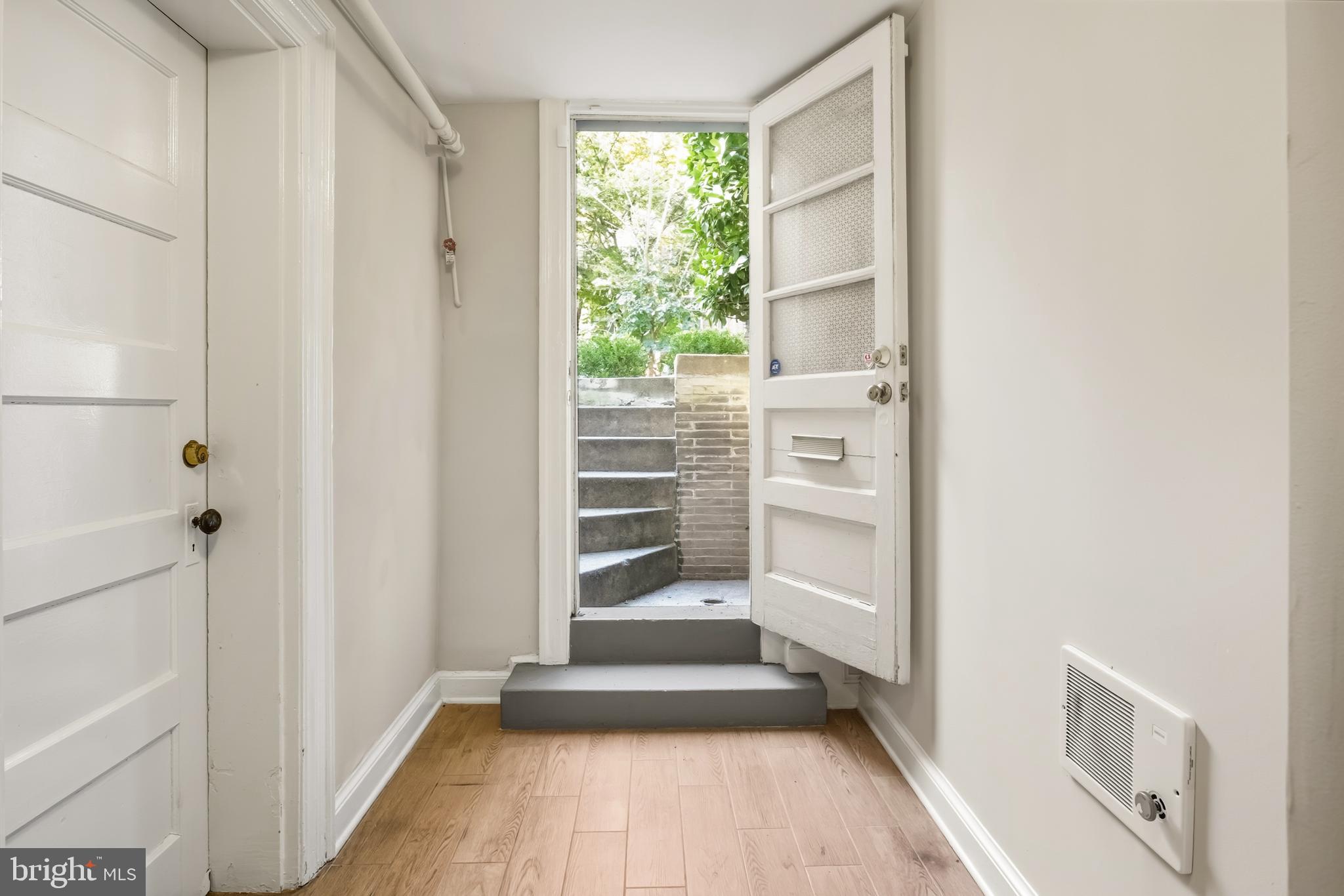 2619 WOODLEY PLACE NW 2