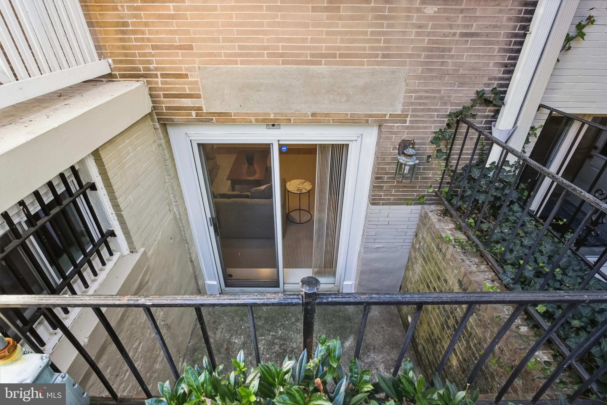 2619 WOODLEY PLACE NW 2