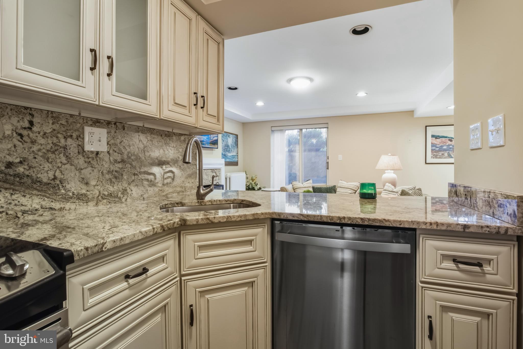 2619 WOODLEY PLACE NW 2