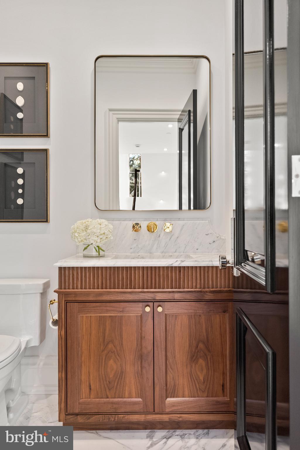 4939 QUEBEC STREET NW