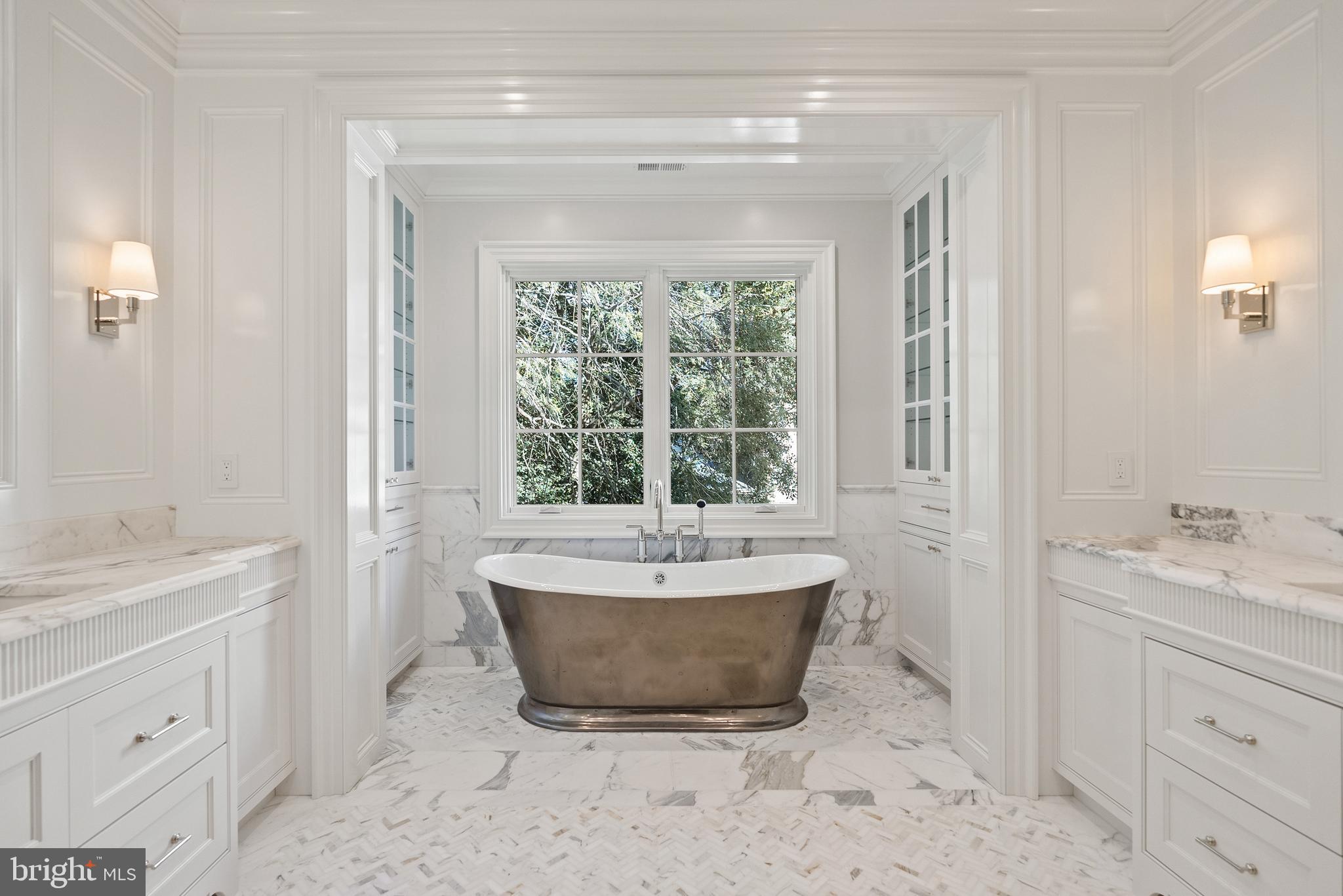 4939 QUEBEC STREET NW