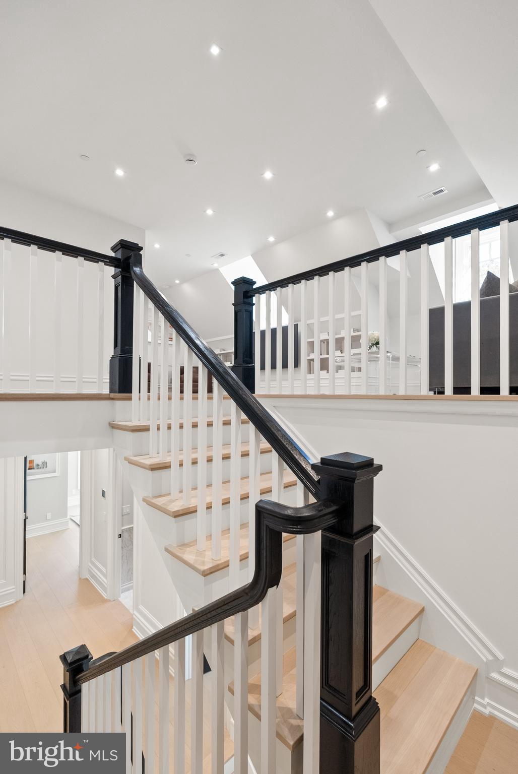 4939 QUEBEC STREET NW