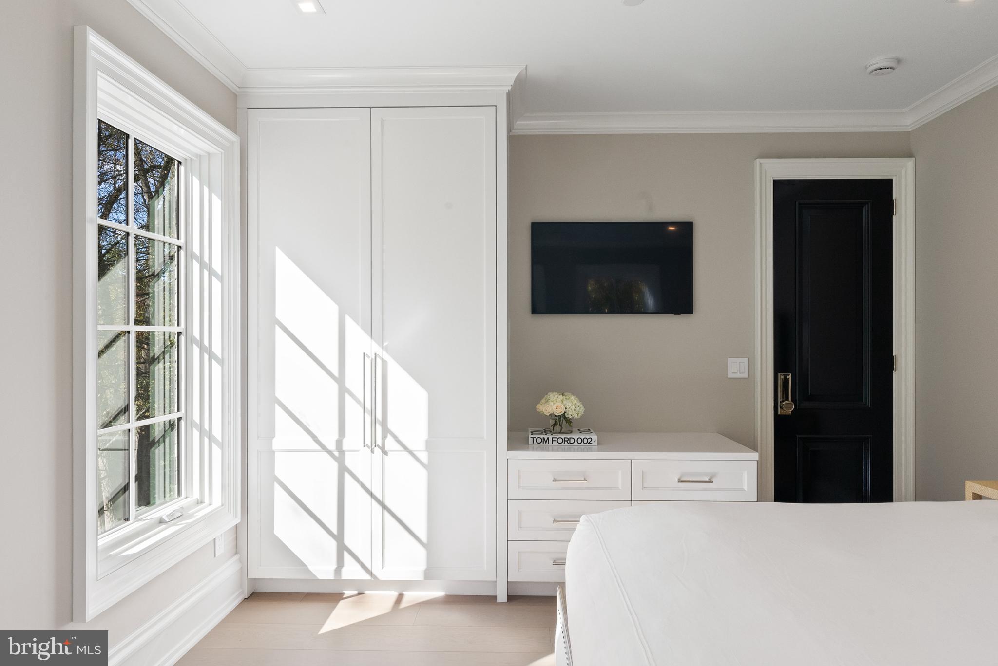 4939 QUEBEC STREET NW