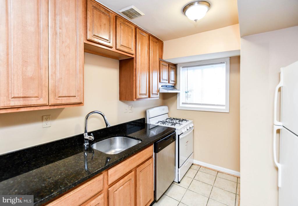 5005 D STREET SE 302
