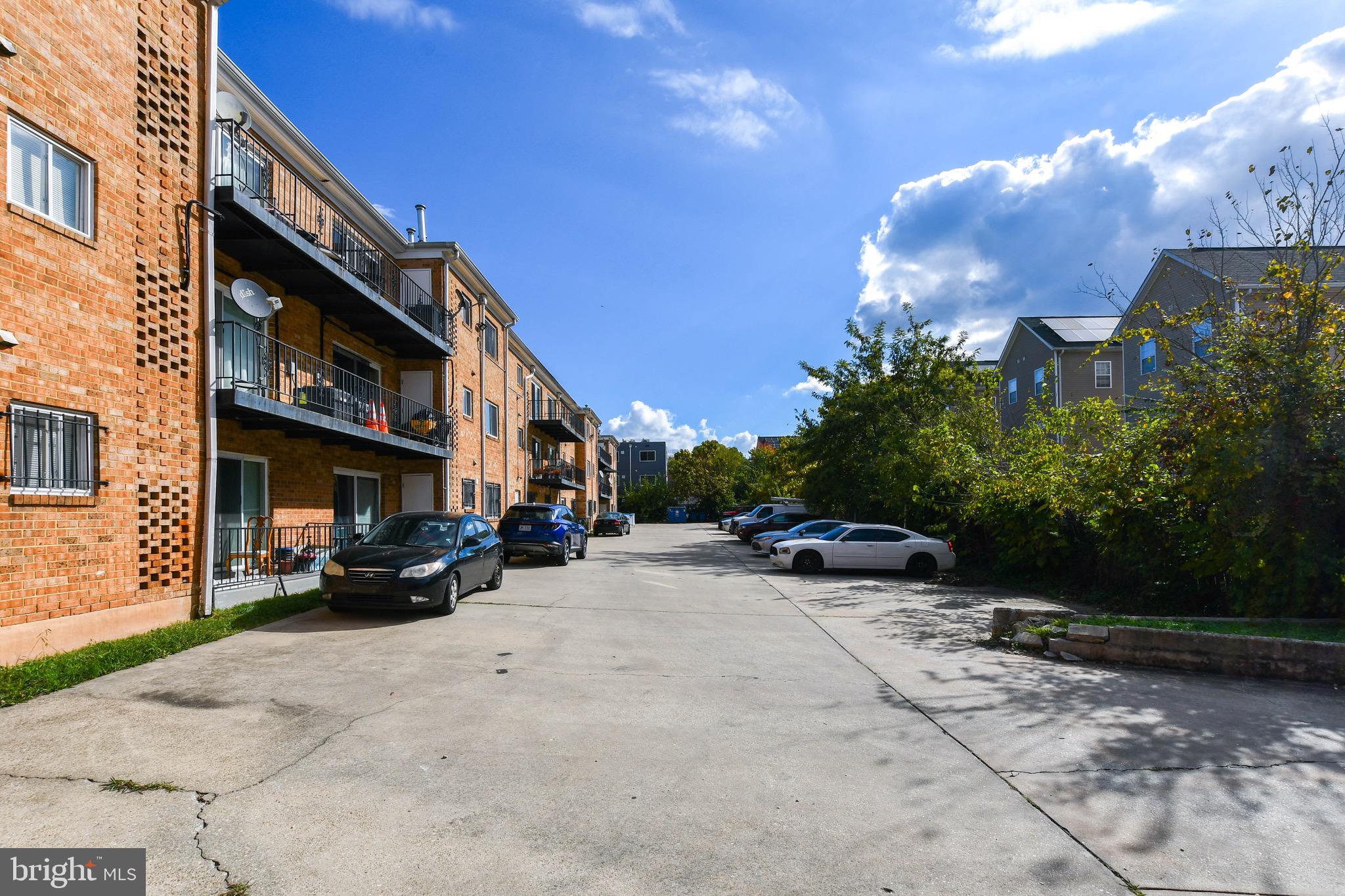 5005 D STREET SE 302