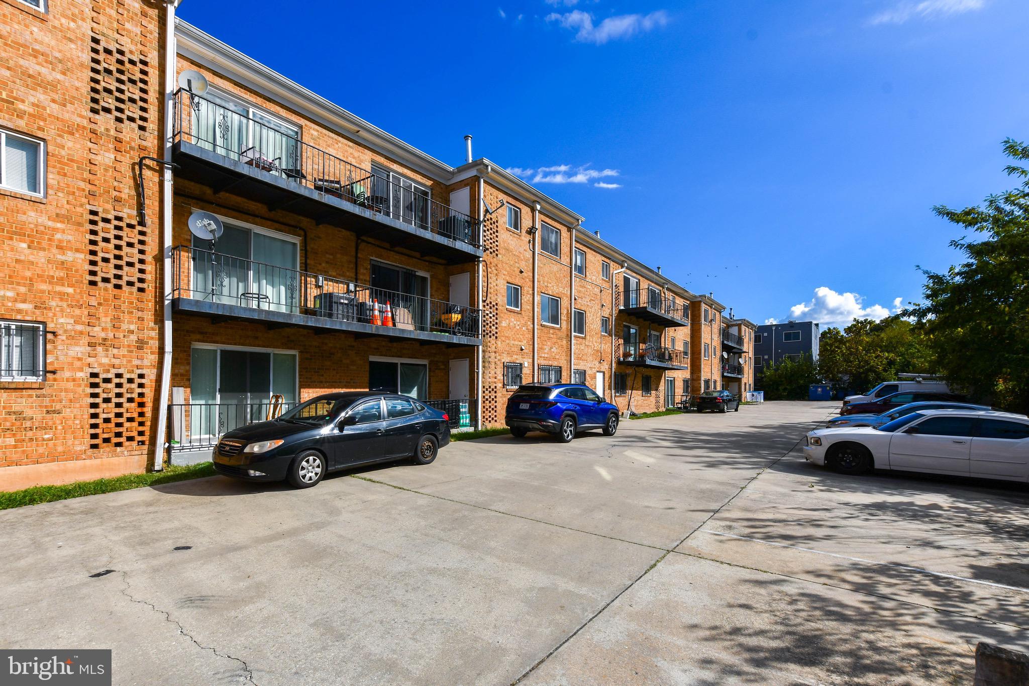 5005 D STREET SE 302