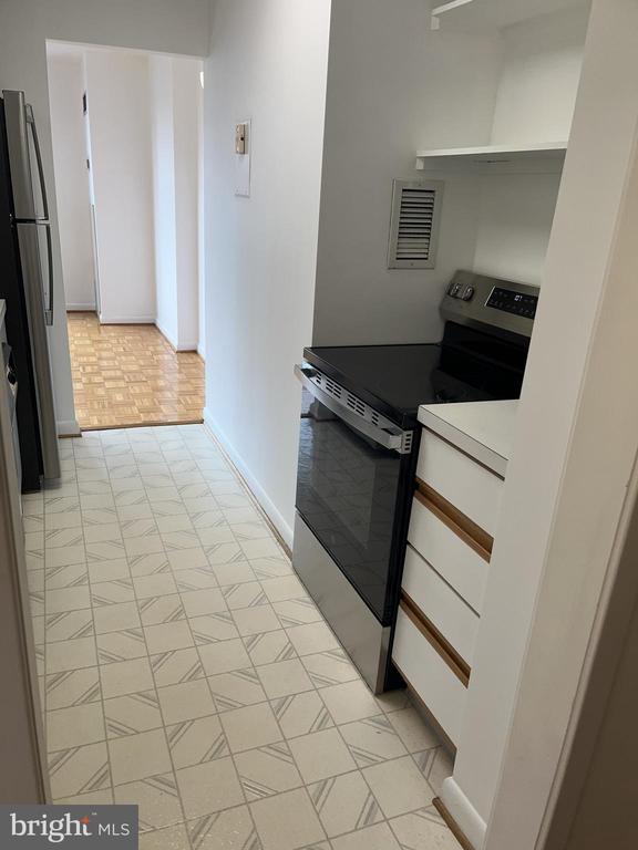 1718 P STREET NW 402