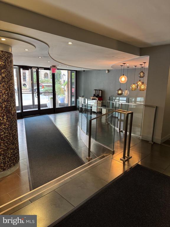 1718 P STREET NW 402