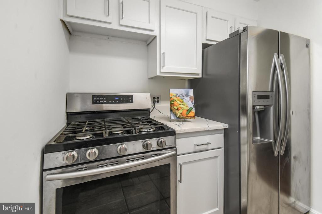 3701 CONNECTICUT AVENUE NW 236