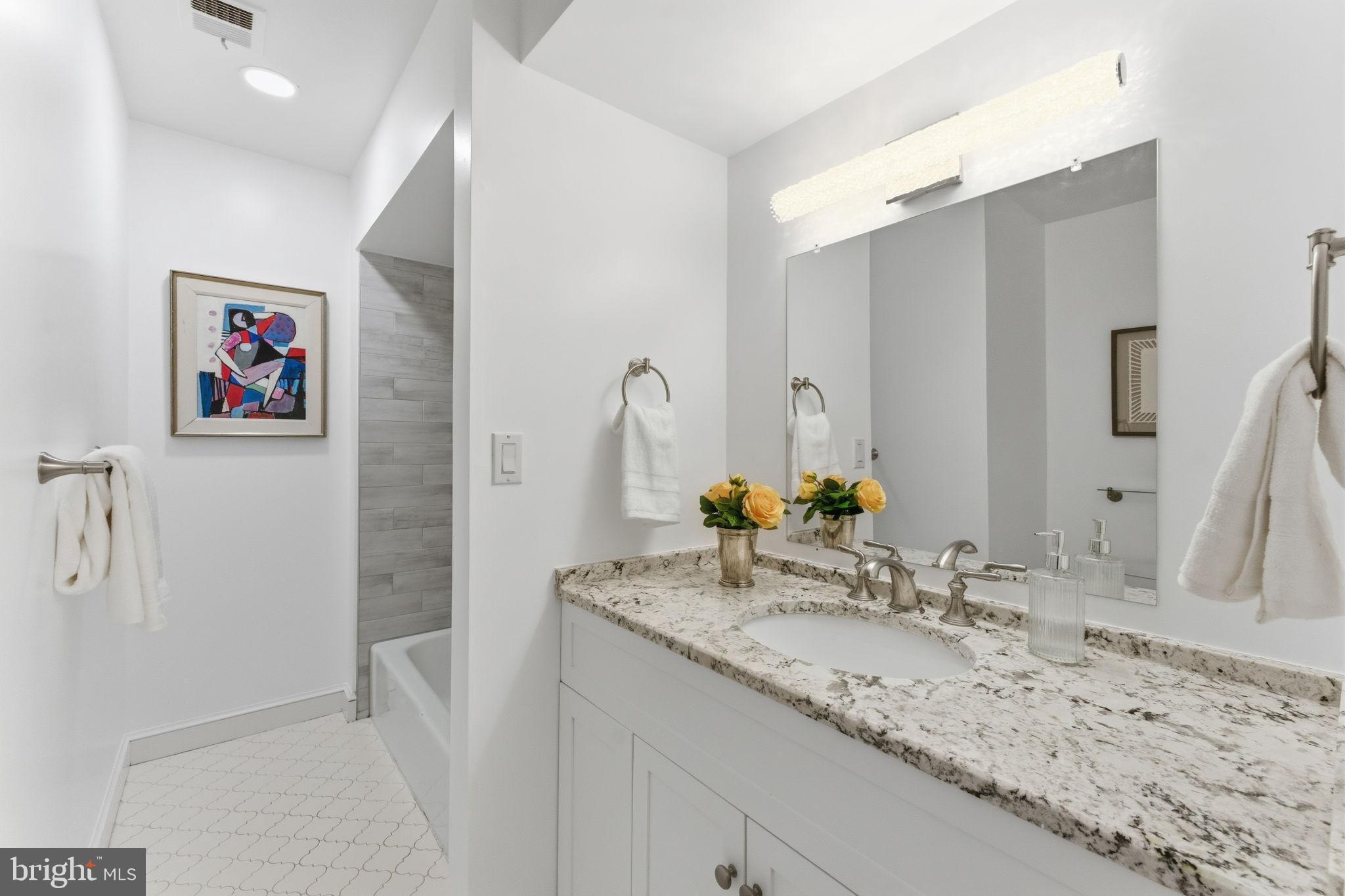 4354 WESTOVER PLACE NW