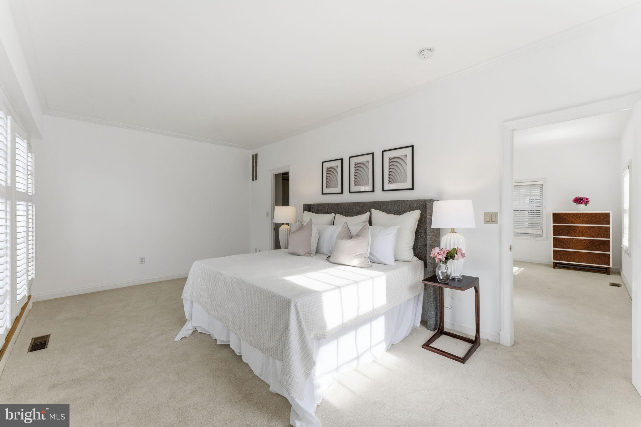 4354 WESTOVER PLACE NW