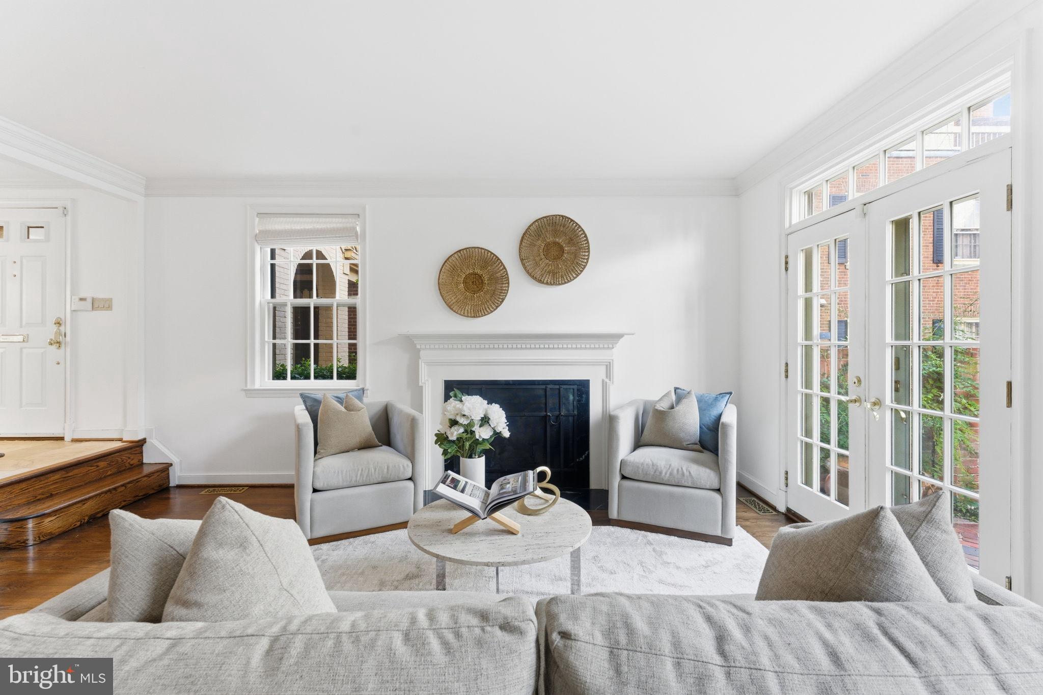 4354 WESTOVER PLACE NW