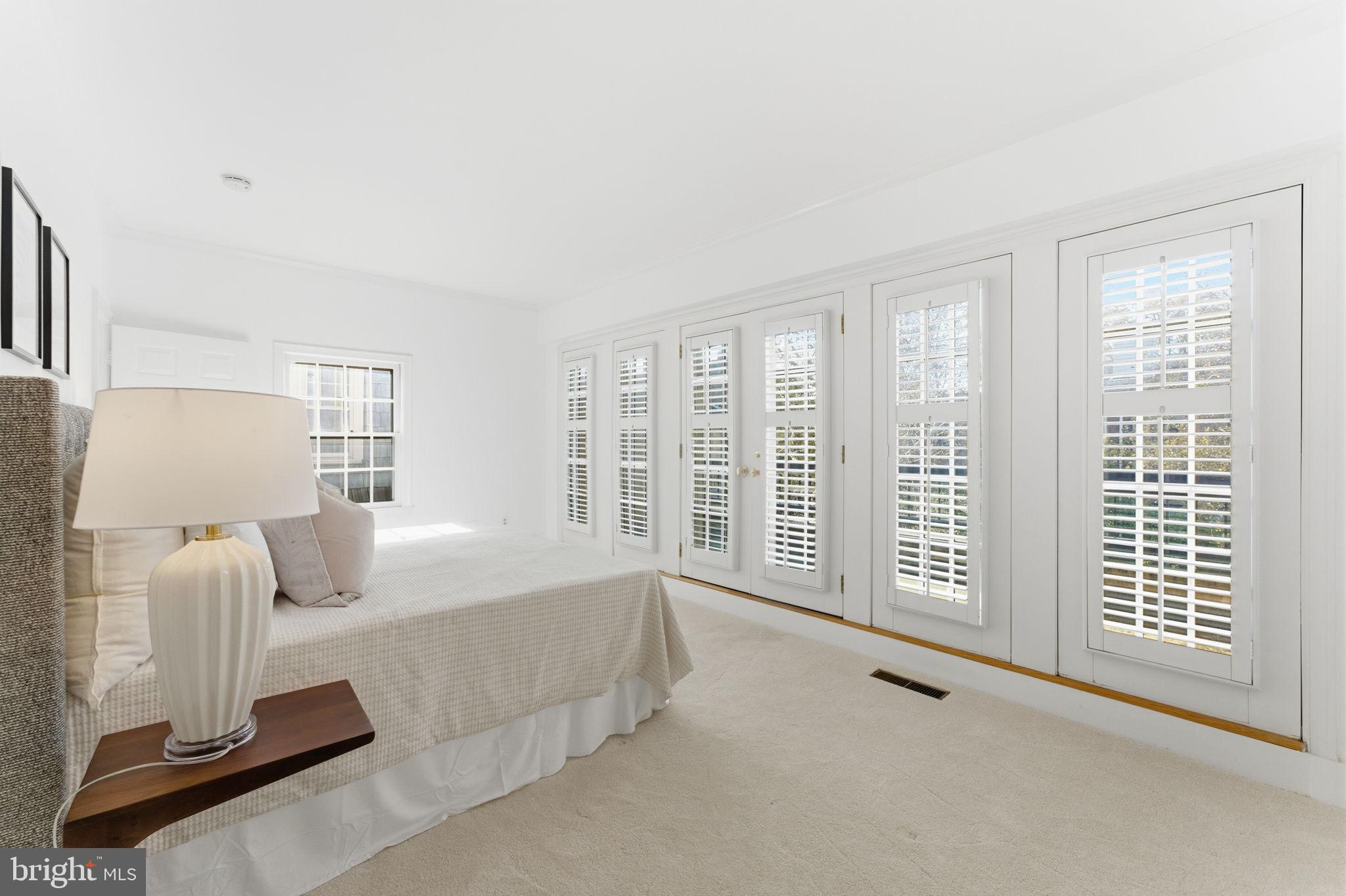 4354 WESTOVER PLACE NW