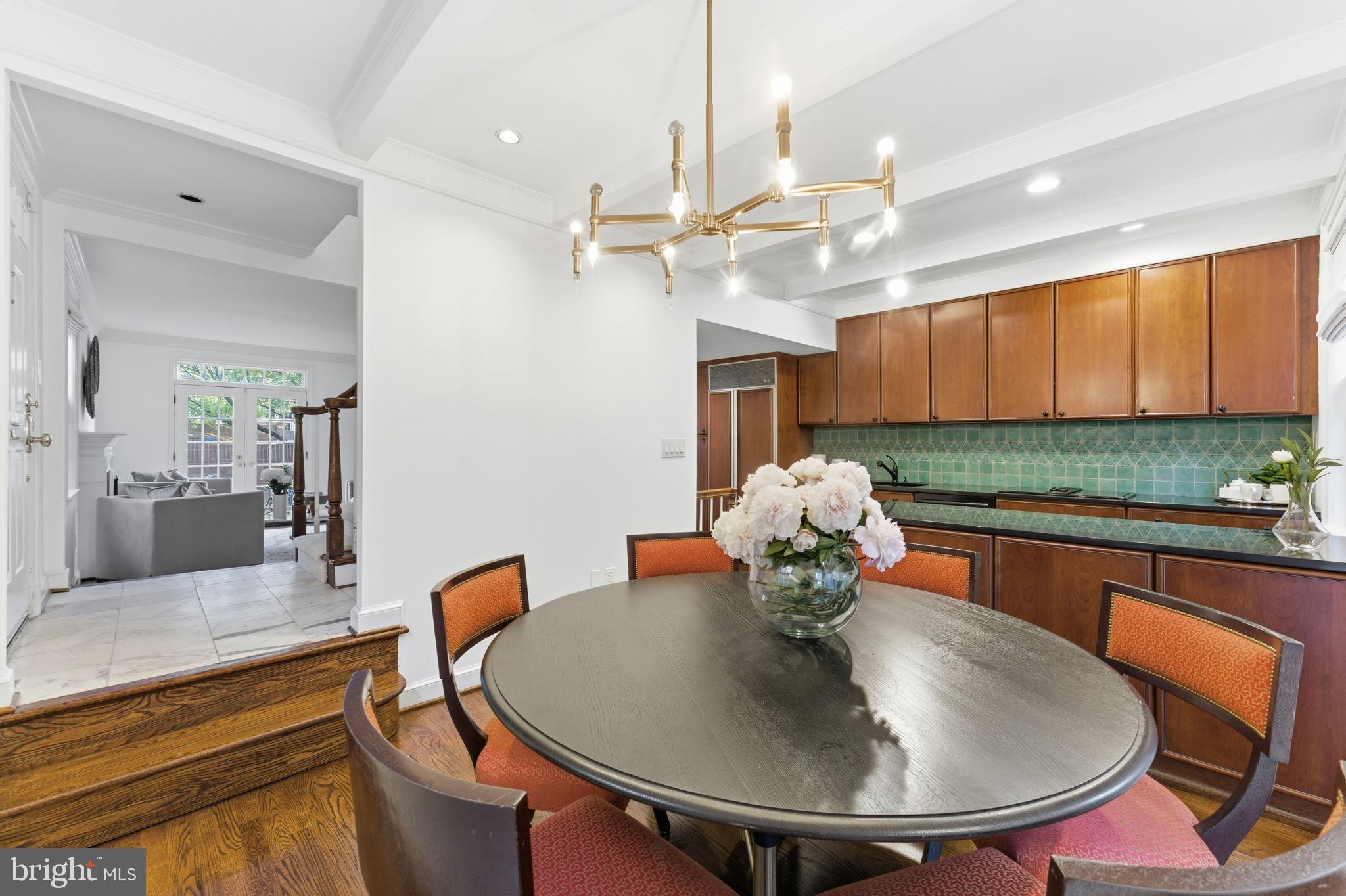 4354 WESTOVER PLACE NW