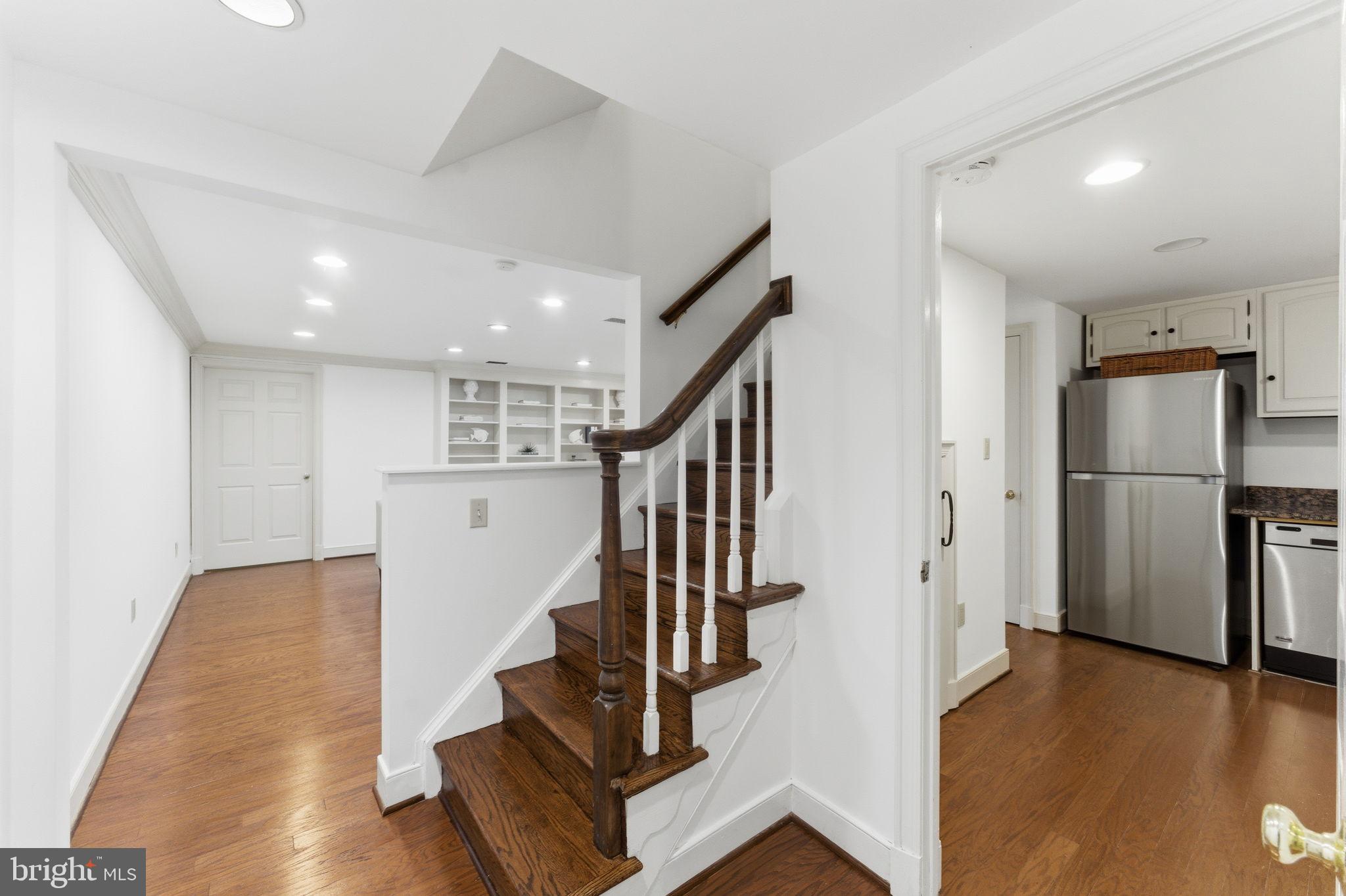 4354 WESTOVER PLACE NW