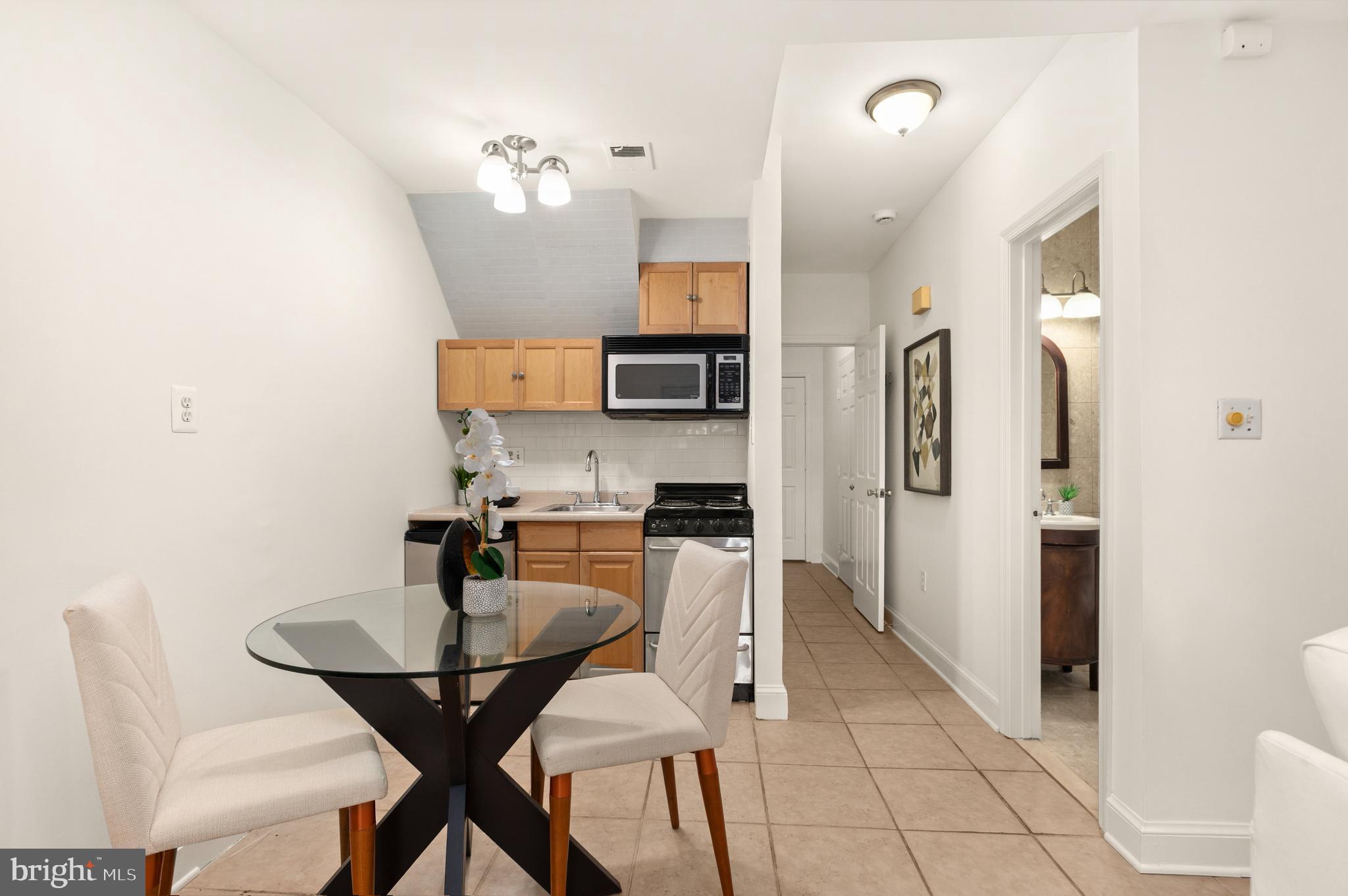 3729 WINFIELD LANE NW