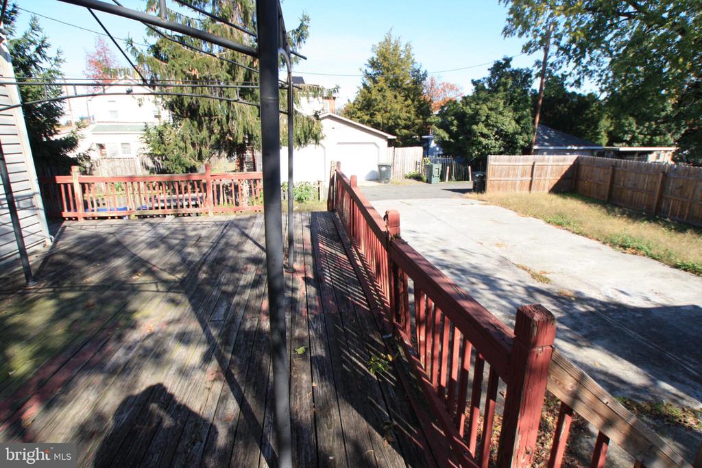 1119 45TH STREET NE