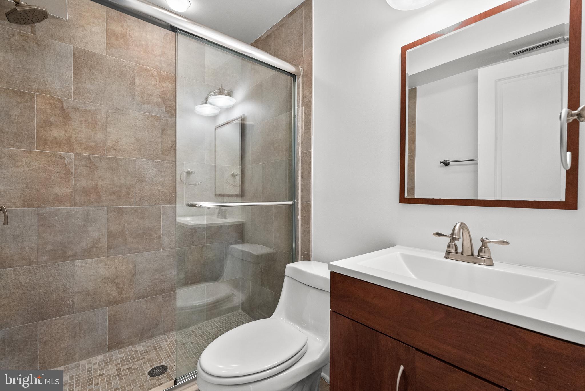 610 INDEPENDENCE AVENUE SE