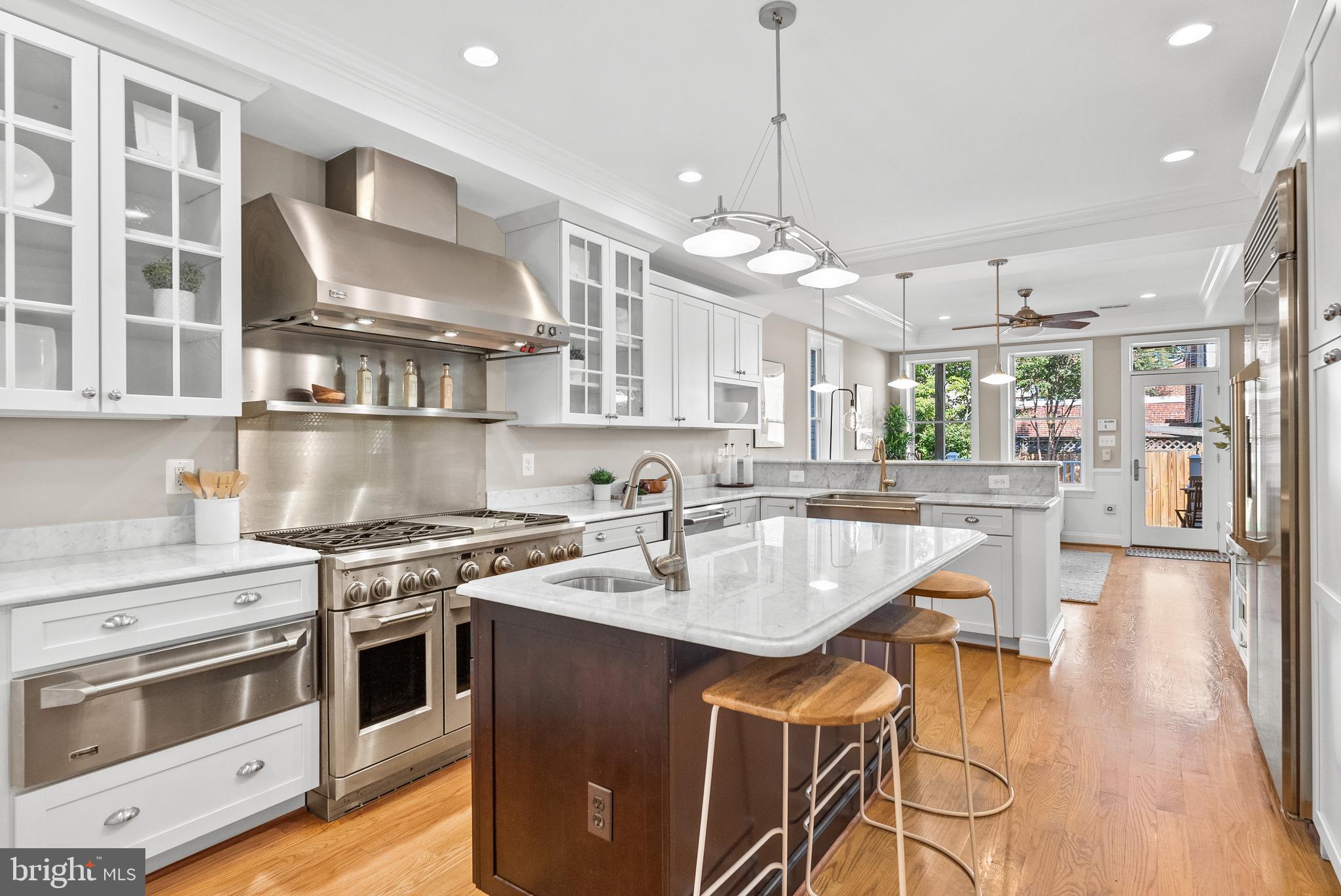 610 INDEPENDENCE AVENUE SE