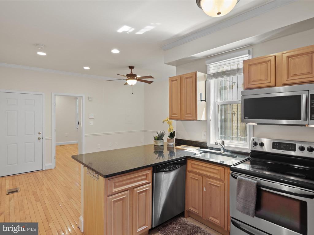 1516 10TH STREET NW 102