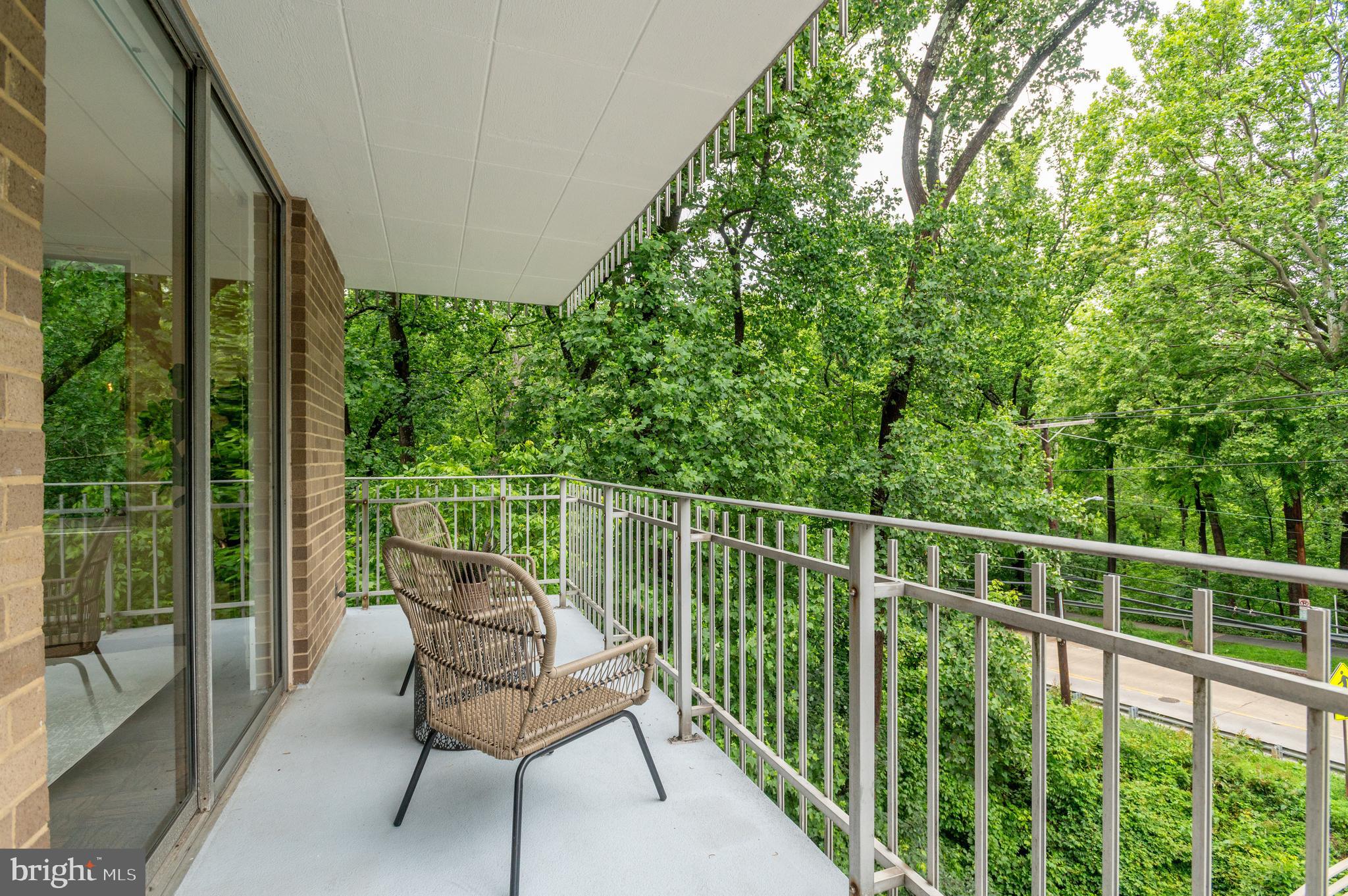 4100 CATHEDRAL AVENUE NW 709